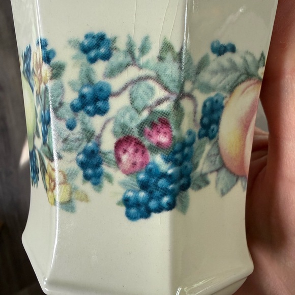 Avon Sweet Country Harvest pedestal mug set of 3 - Picture 6 of 8